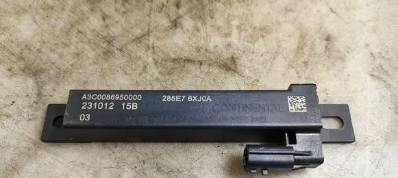 Nissan Qashqai J12 Keyless system antenna 285E76XJ0A