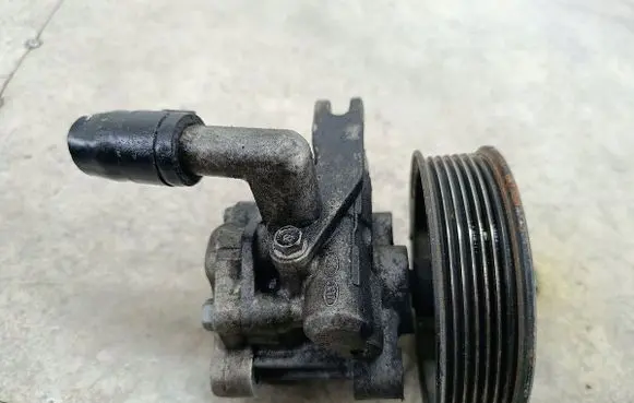 Hyundai H-1, Starex, Satellite Power steering pump 571004H000