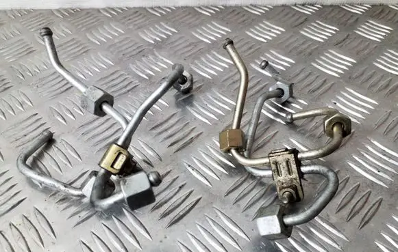 Ford Focus Fuel injector supply line/pipe 