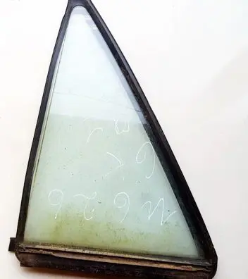 Mazda 626 Rear vent window glass 