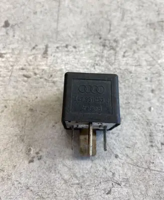 Audi A3 S3 8L Other relay 443951253j