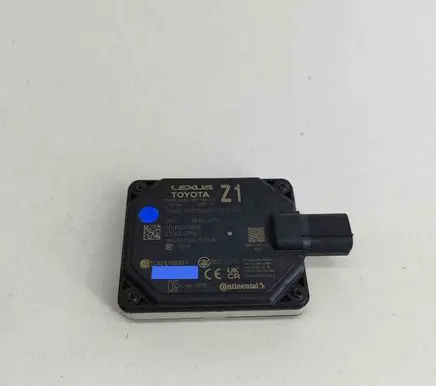 Lexus RX 450H Blind spot module 8816248170