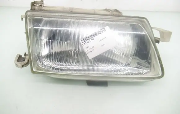 Opel Astra F Headlight/headlamp 90383792