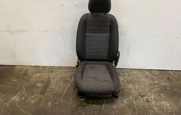 Opel Mokka Front passenger seat