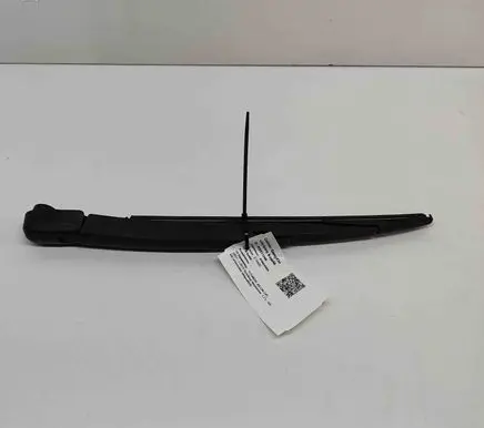 Hyundai i40 Rear wiper blade arm 988152J000