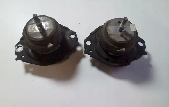 Dodge Durango Engine mount vacuum valve 
