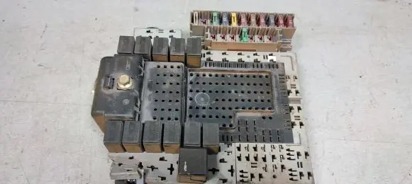 Volvo S60 Fuse box set 8645410