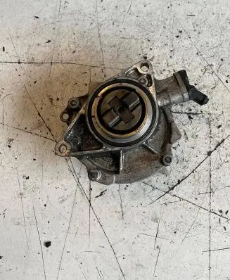 Peugeot 406 Vacuum pump 57081380 07T3002784 70149003