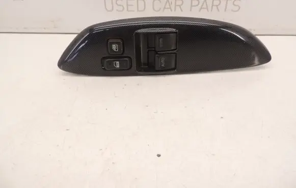 Toyota Yaris Electric window control switch D218