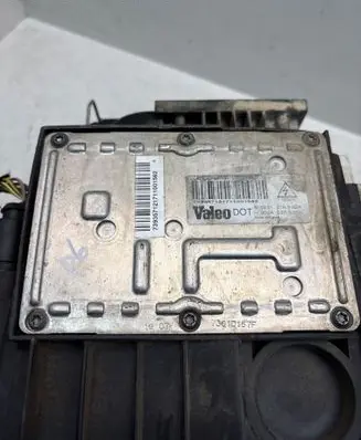 Volkswagen PASSAT B6 Headlight/headlamp 3C0941752G 89312660 6D049