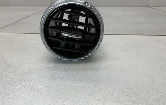 Audi A3 S3 8P Dashboard side air vent grill/cover trim 8P0820901F