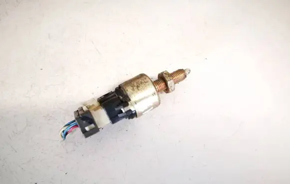 KIA Sorento Brake pedal sensor switch