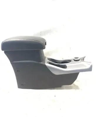 Mitsubishi Outlander Armrest