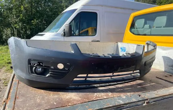 Ford Focus Front bumper 4M5117757A