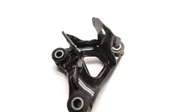Tesla Model Y Engine mounting bracket 1110233-00-C