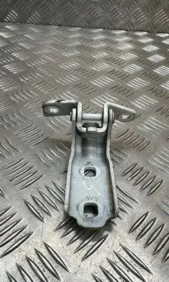 Opel Zafira C Rear door lower hinge 