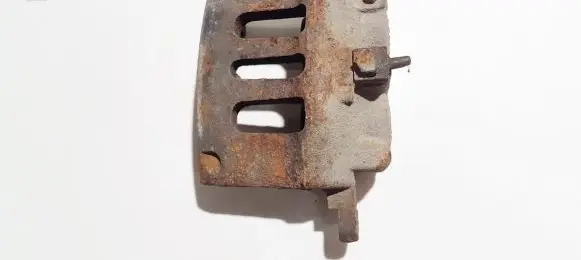 Chrysler Pacifica Front brake caliper