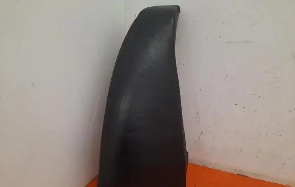 BMW 3 E46 Rear seat side bottom trim 8215000