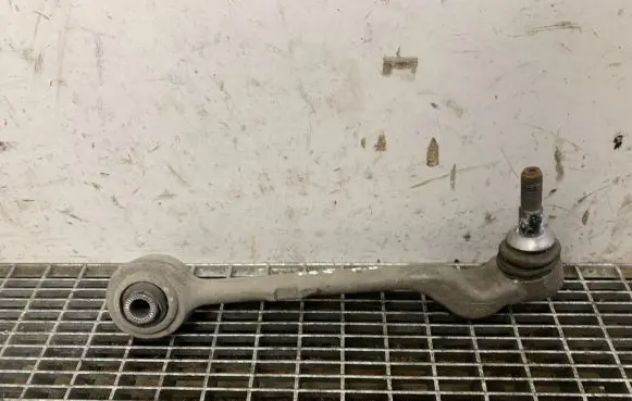 BMW 1 E82 E88 Front lower control arm/wishbone