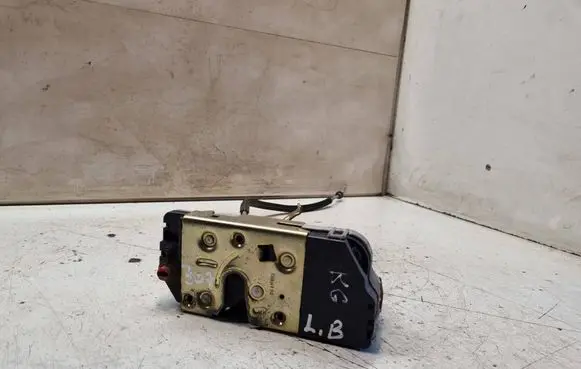 Peugeot 307 Rear door lock 9645686780