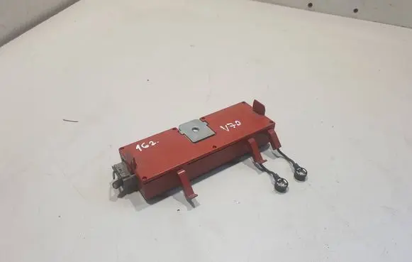 Volvo V70 Aerial antenna amplifier 8637602