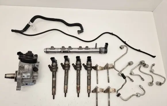 BMW 5 F10 F11 Fuel injection system set 0445214182 259806L1 7809127
