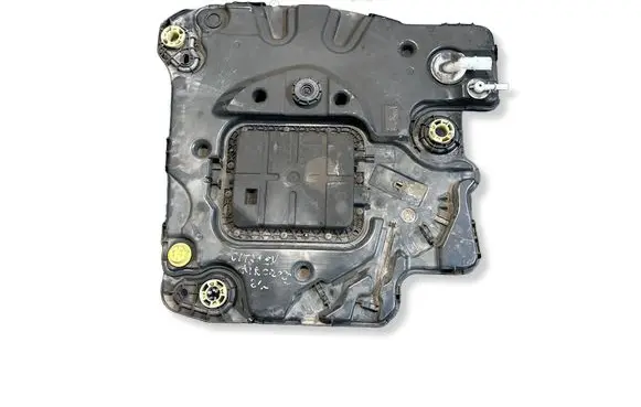 Citroen C3 Aircross AdBlue liquid reservoir P1012340