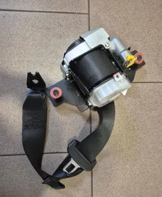 KIA Ceed Rear seatbelt 89820J7100
