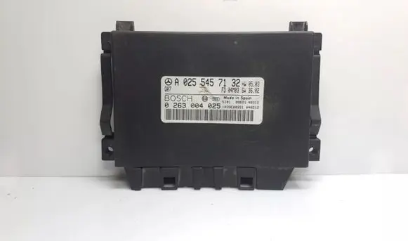 Mercedes-Benz E W211 Parking PDC control unit/module A0255457132
