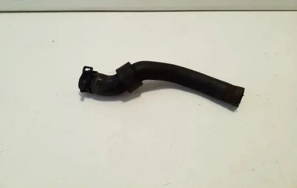 Volkswagen Polo V 6R Engine coolant pipe/hose