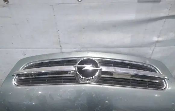 Opel Vectra C Front grill 