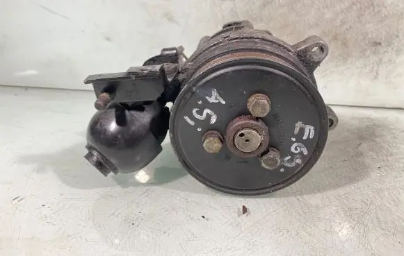 BMW 7 E65 E66 Power steering pump 676007005
