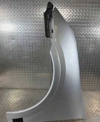 Porsche Cayenne (92A) Fender