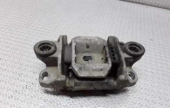 Ford Mondeo Mk III Gearbox mount