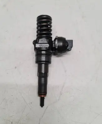 Volkswagen Caddy Fuel injector 038130073BN
