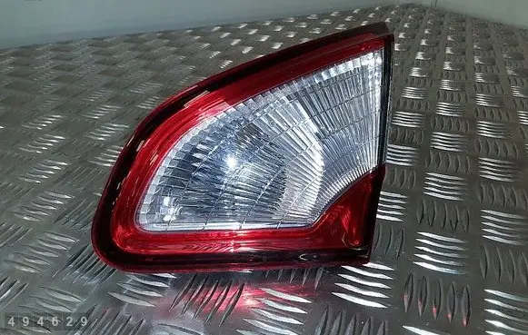 Nissan Qashqai Tailgate rear/tail lights B26550BR01A