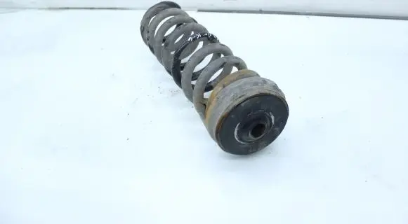 Mercedes-Benz E W211 Rear coil spring