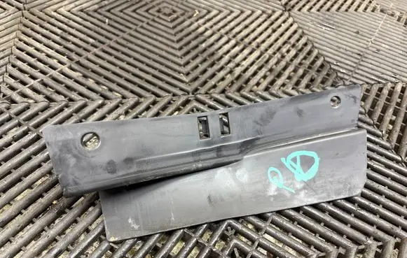 Ford Mustang Mach-E Front mudguard LJ8BR025B46AB
