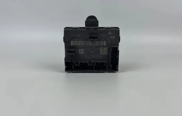 Audi Q7 4M Door control unit/module 4M1959793C 4M1959793 4M1959793B
