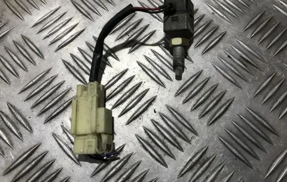 KIA Cerato Brake pedal sensor switch 9384038000 93840-38000