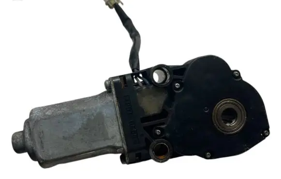 Infiniti QX56 Seat adjustment motor WR12737 874491L30A 00622
