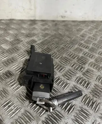 Volkswagen PASSAT B6 Ignition lock 3C0905843T