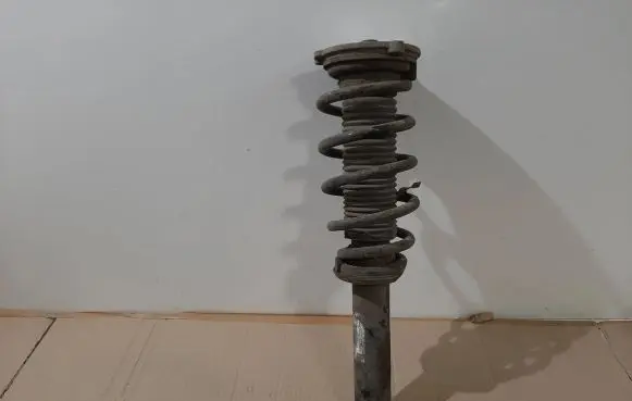 Volvo S90, V90 Front shock absorber with coil spring P31658002 31658915 31658002