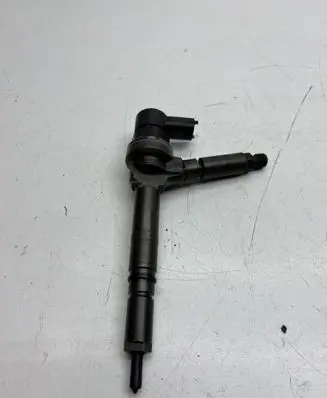 Opel Astra H Fuel injector 0445110175