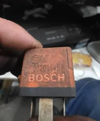 Audi A4 S4 B5 8D Other relay 0332014456
