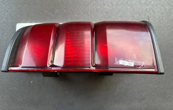 Nissan Patrol Y61 Rear/tail lights 26550VB125