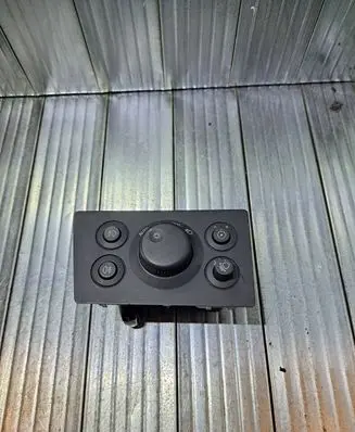 Opel Zafira B Light switch 13205868 0320 LK04060100