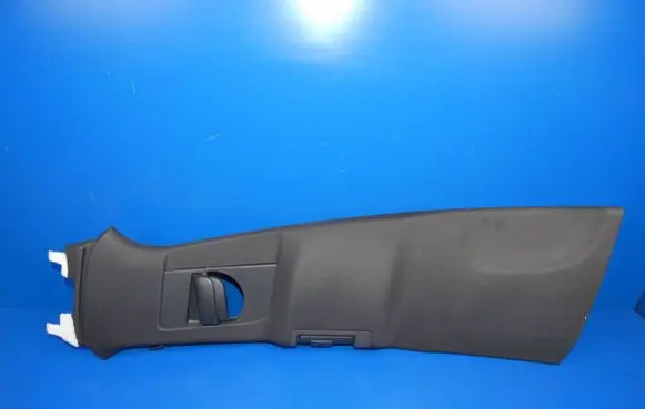 Volvo XC90 (C) pillar trim XC0L
