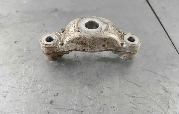 Volvo XC60 Front lower control arm/wishbone 31681644 31360700