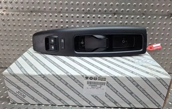 Fiat Doblo Electric window control switch S26338994 735484919